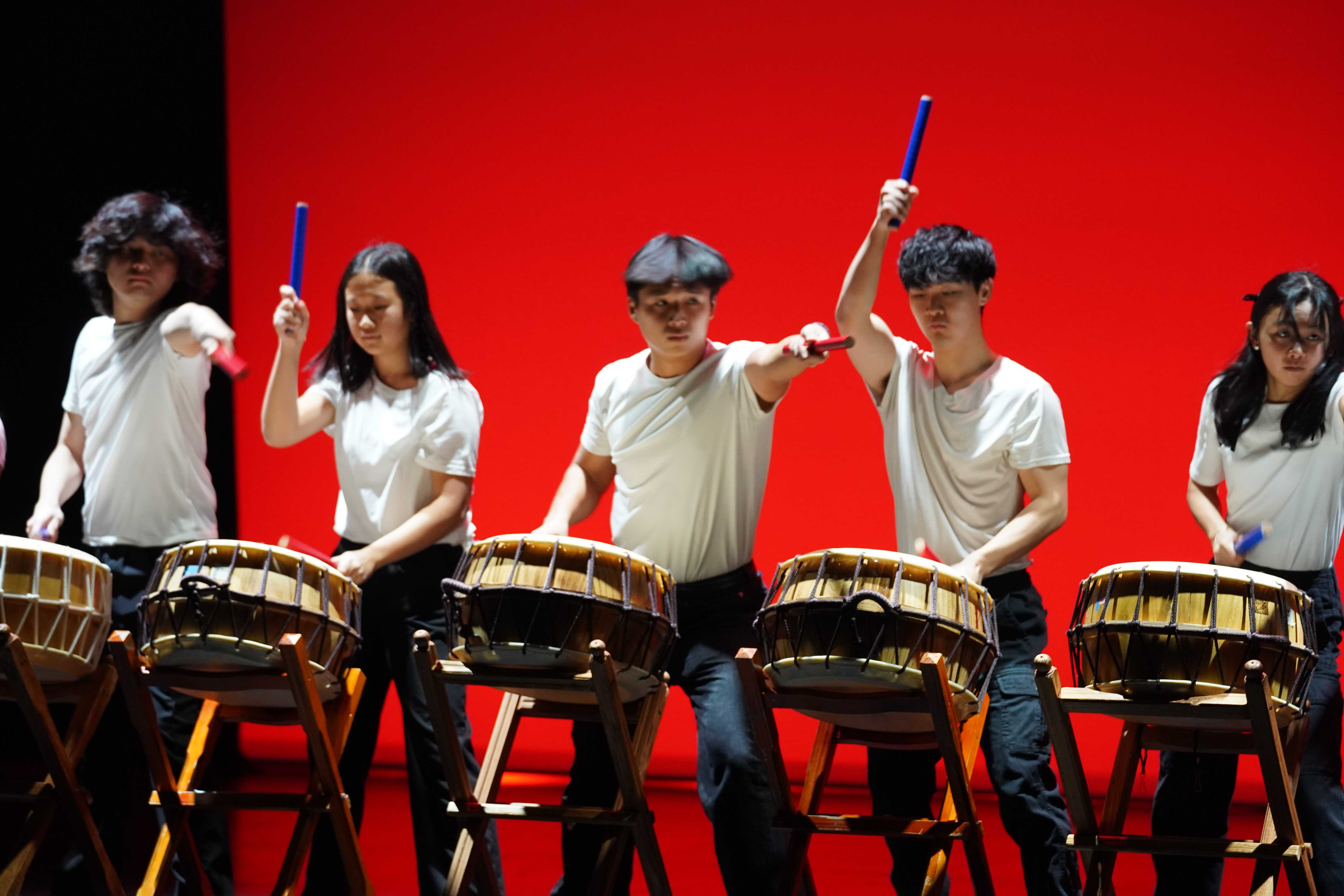 Standing Drums